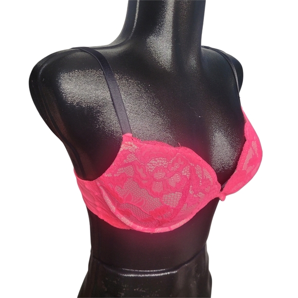La Senza 'The Show Off' Lace Push-Up Bra in Vibrant Pink 34D - Picture 2 of 4